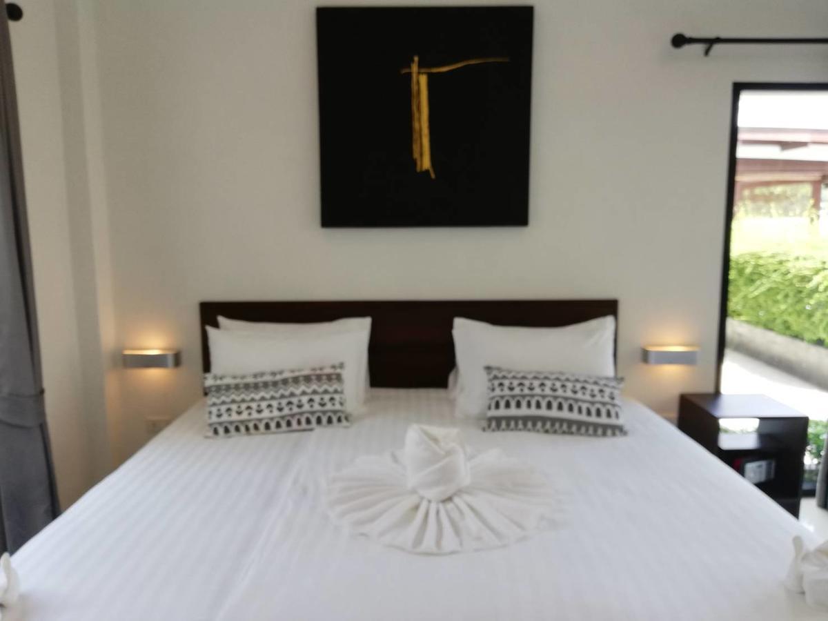 ไลม์ไลท์ วิลเลจ Hotel ท้องนายปานใหญ่ ภายนอก รูปภาพ