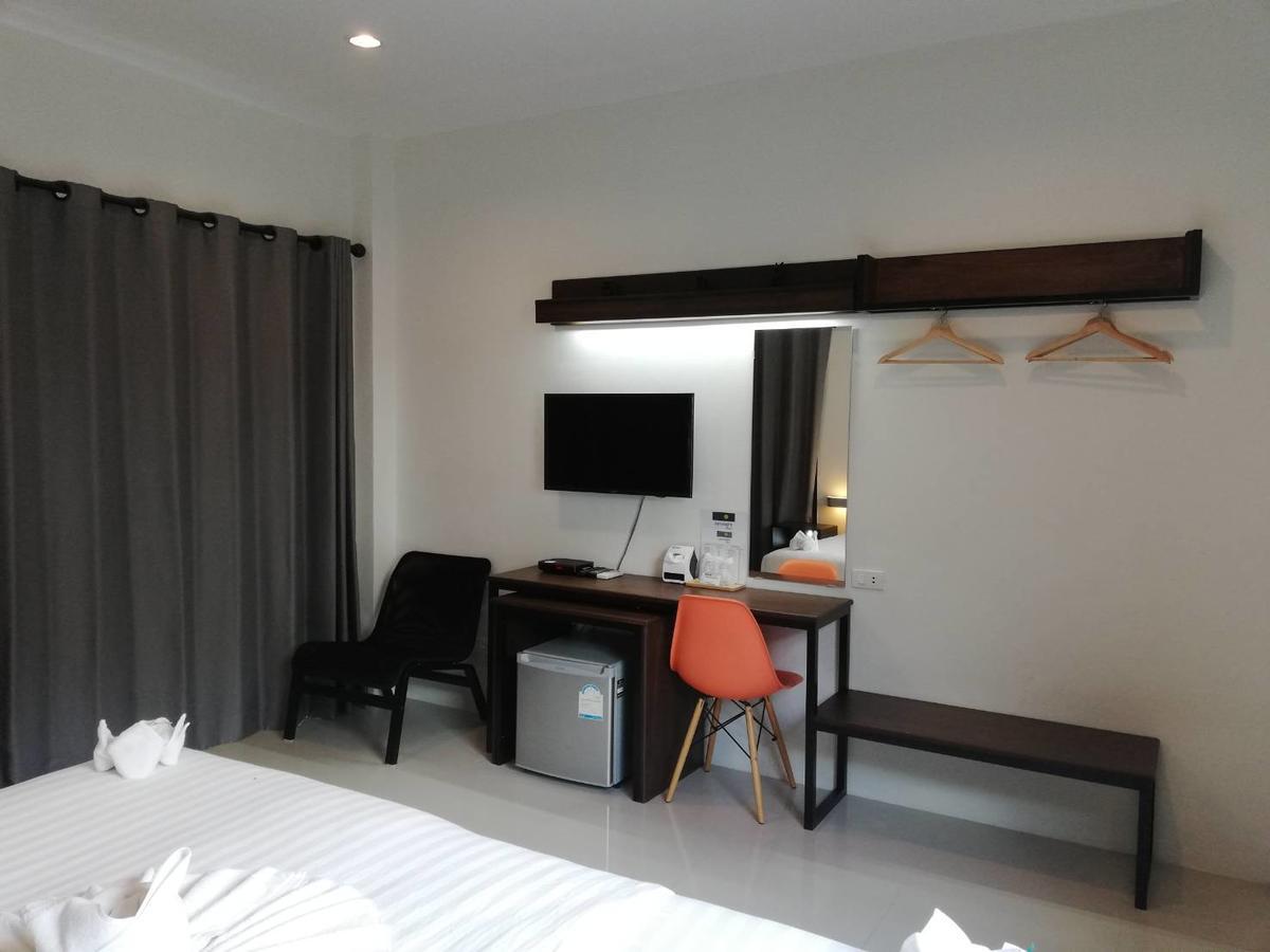 ไลม์ไลท์ วิลเลจ Hotel ท้องนายปานใหญ่ ภายนอก รูปภาพ
