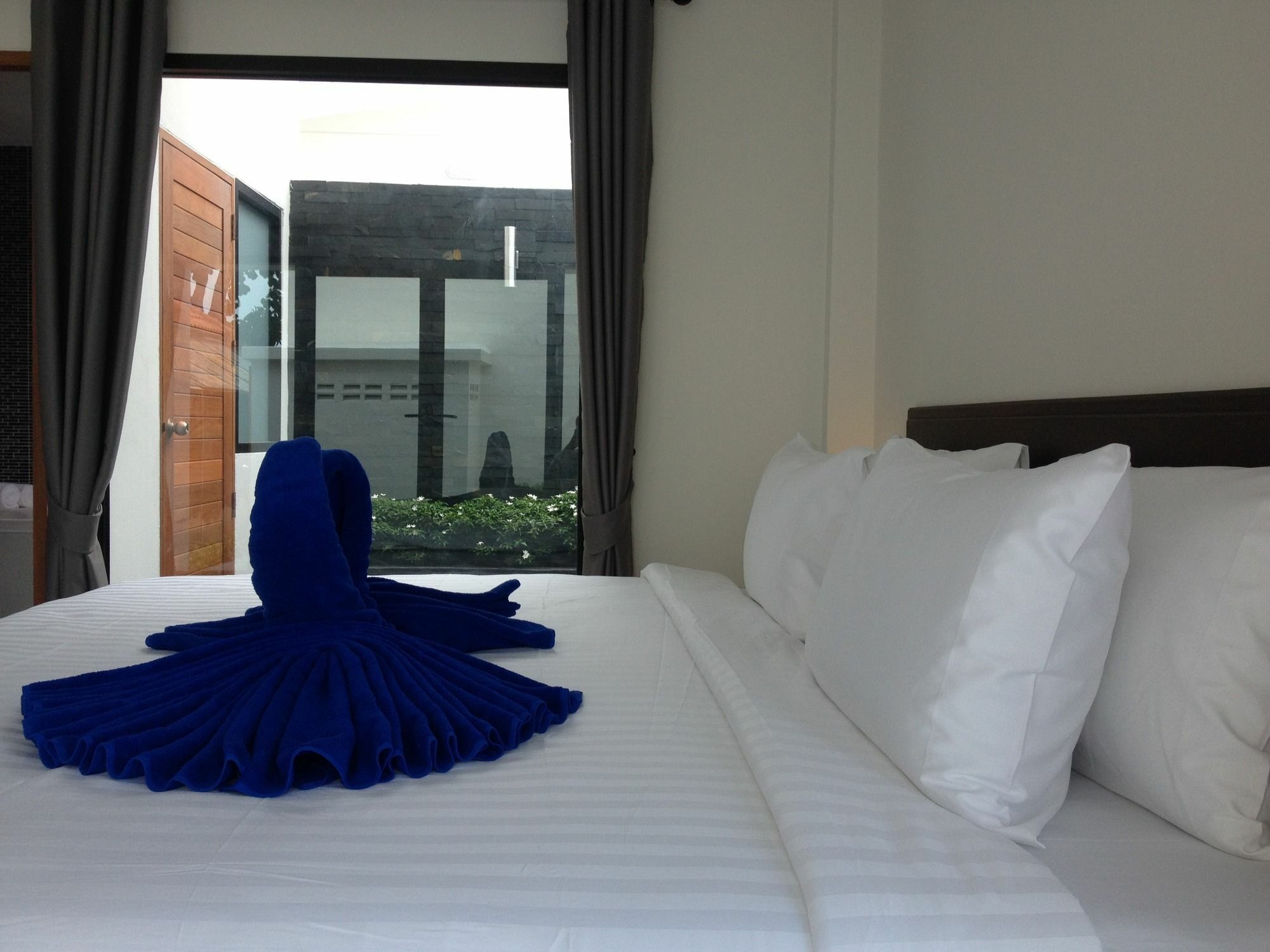 ไลม์ไลท์ วิลเลจ Hotel ท้องนายปานใหญ่ ภายนอก รูปภาพ